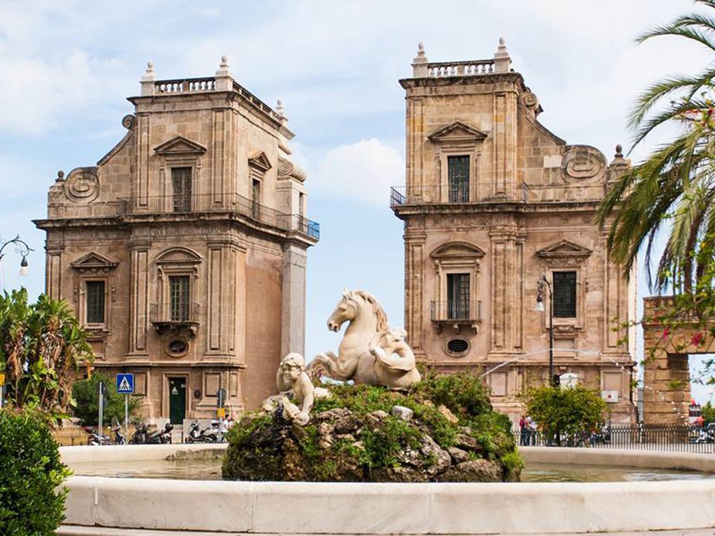 Casakameusa Palermo Buitenkant foto